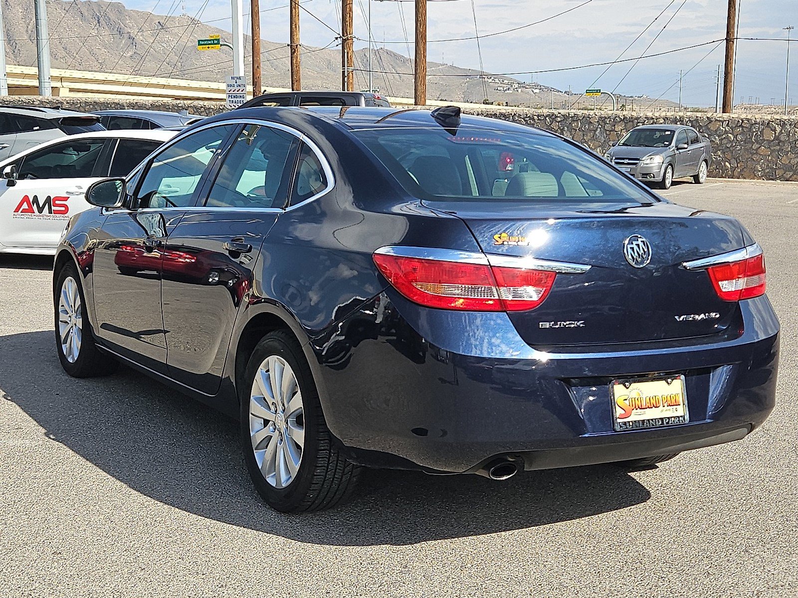 2015 Buick Verano Base photo 3