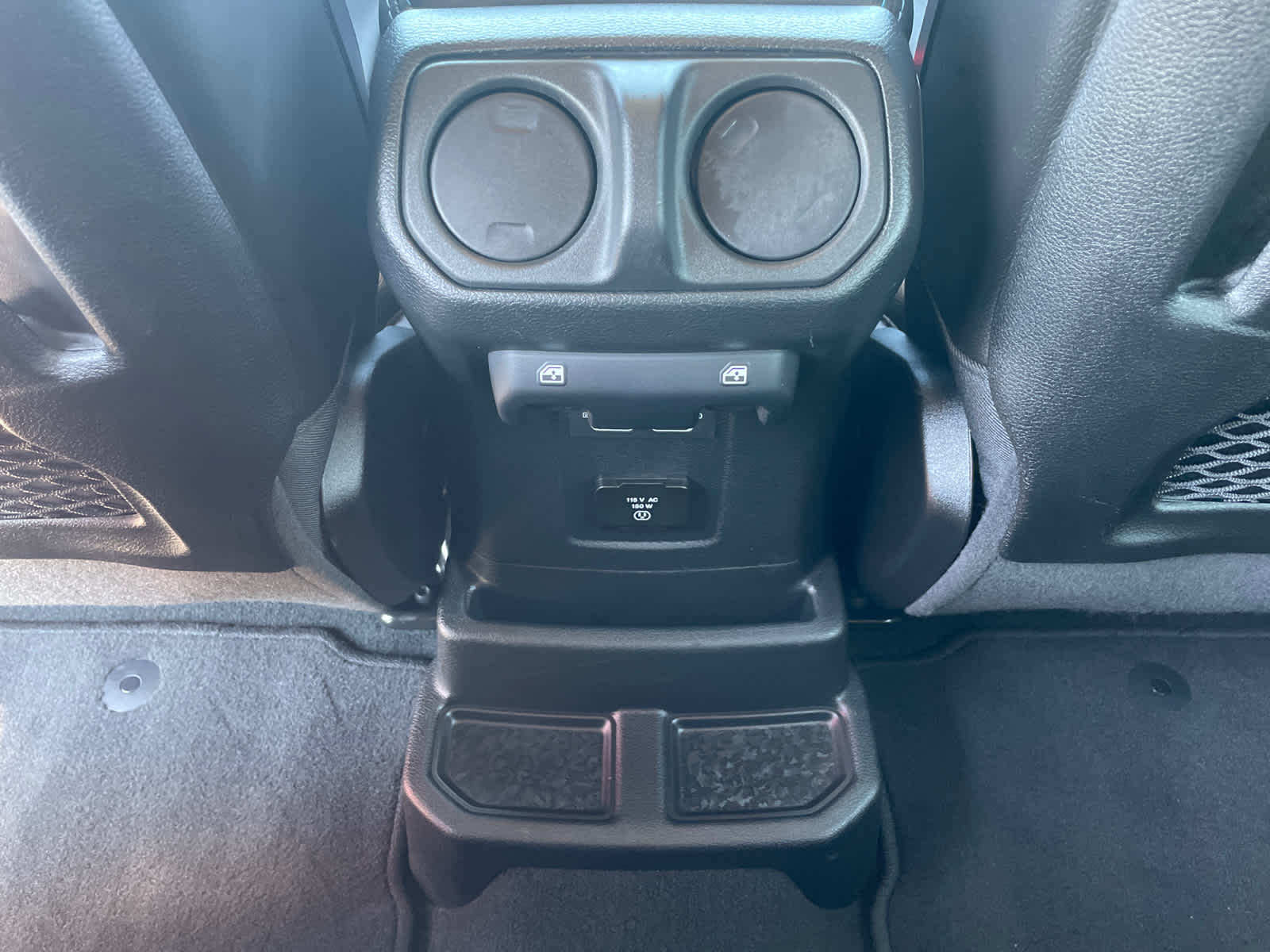 2022 Jeep Wrangler 4xe Unlimited Rubicon photo 12