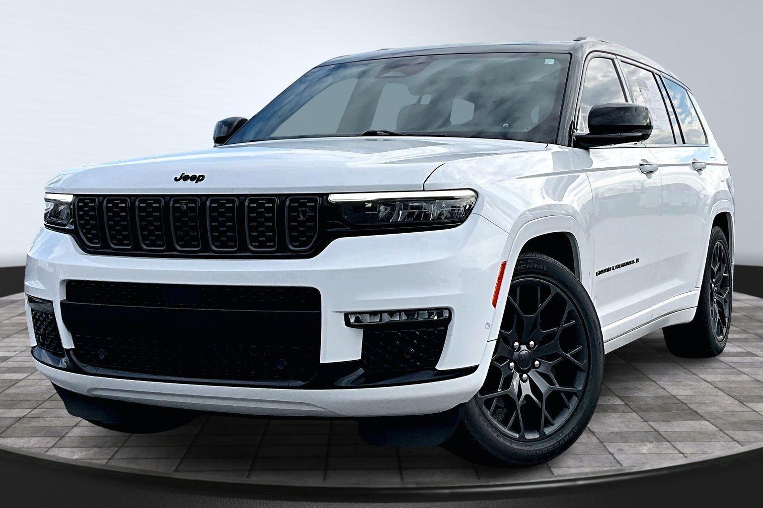 2023 Jeep Grand Cherokee L Summit Reserve's photo