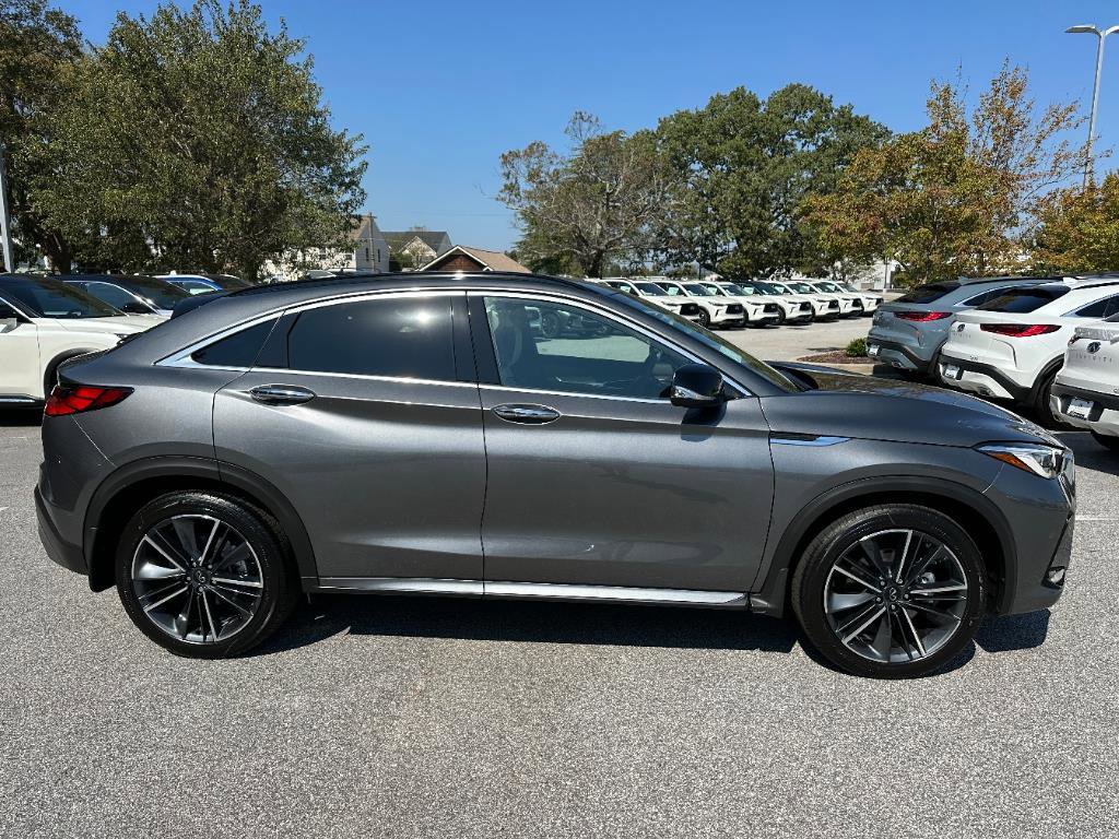 2025 Infiniti QX55 Essential photo 2