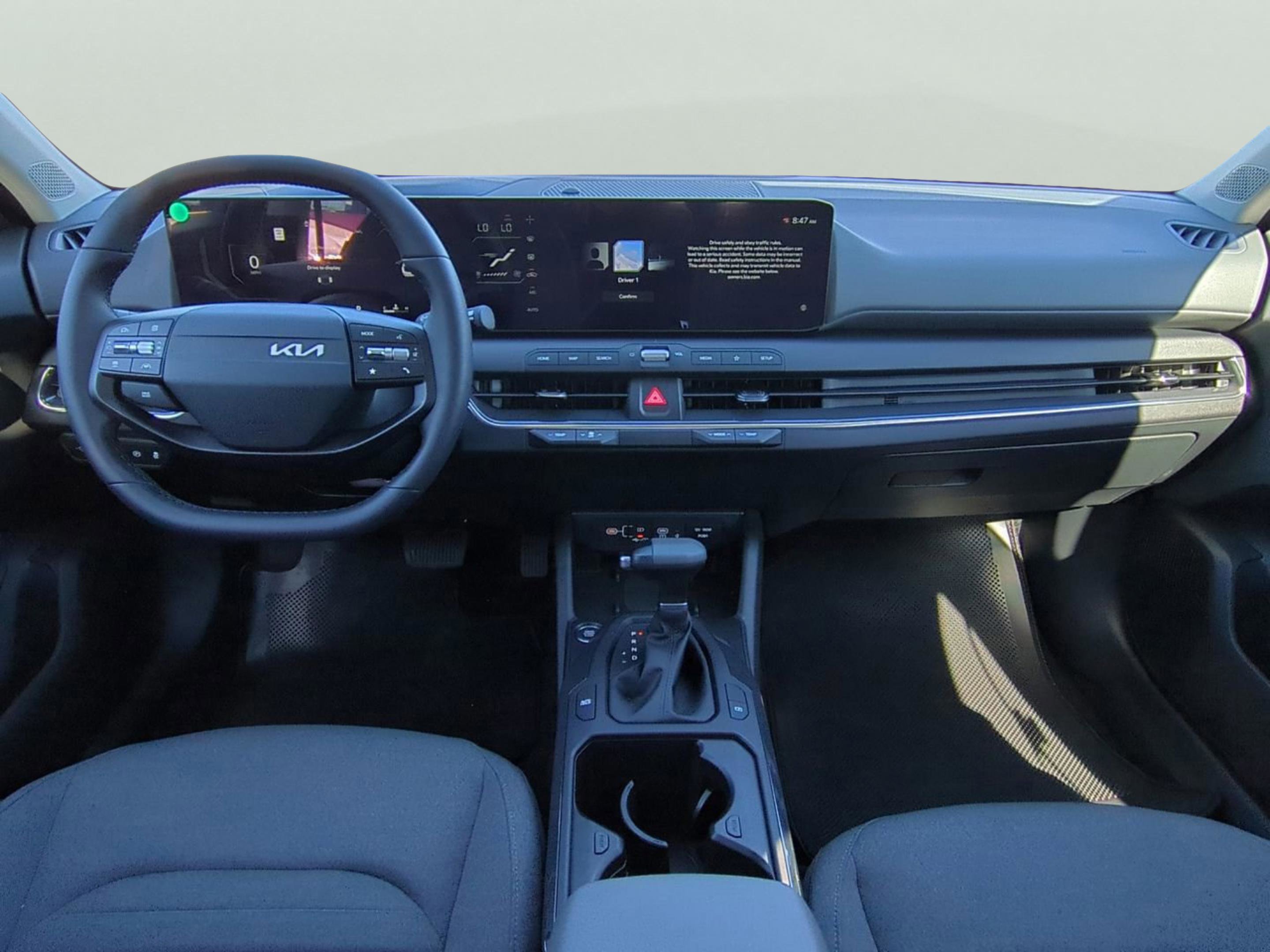 2025 Kia K4 EX photo 16