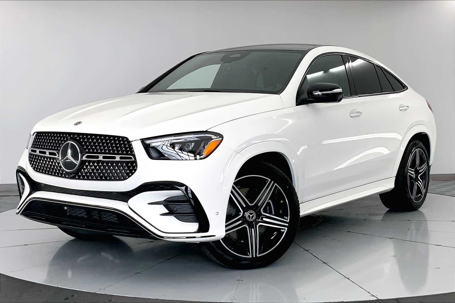 2025 Mercedes-Benz GLE Coupe GLE450's photo