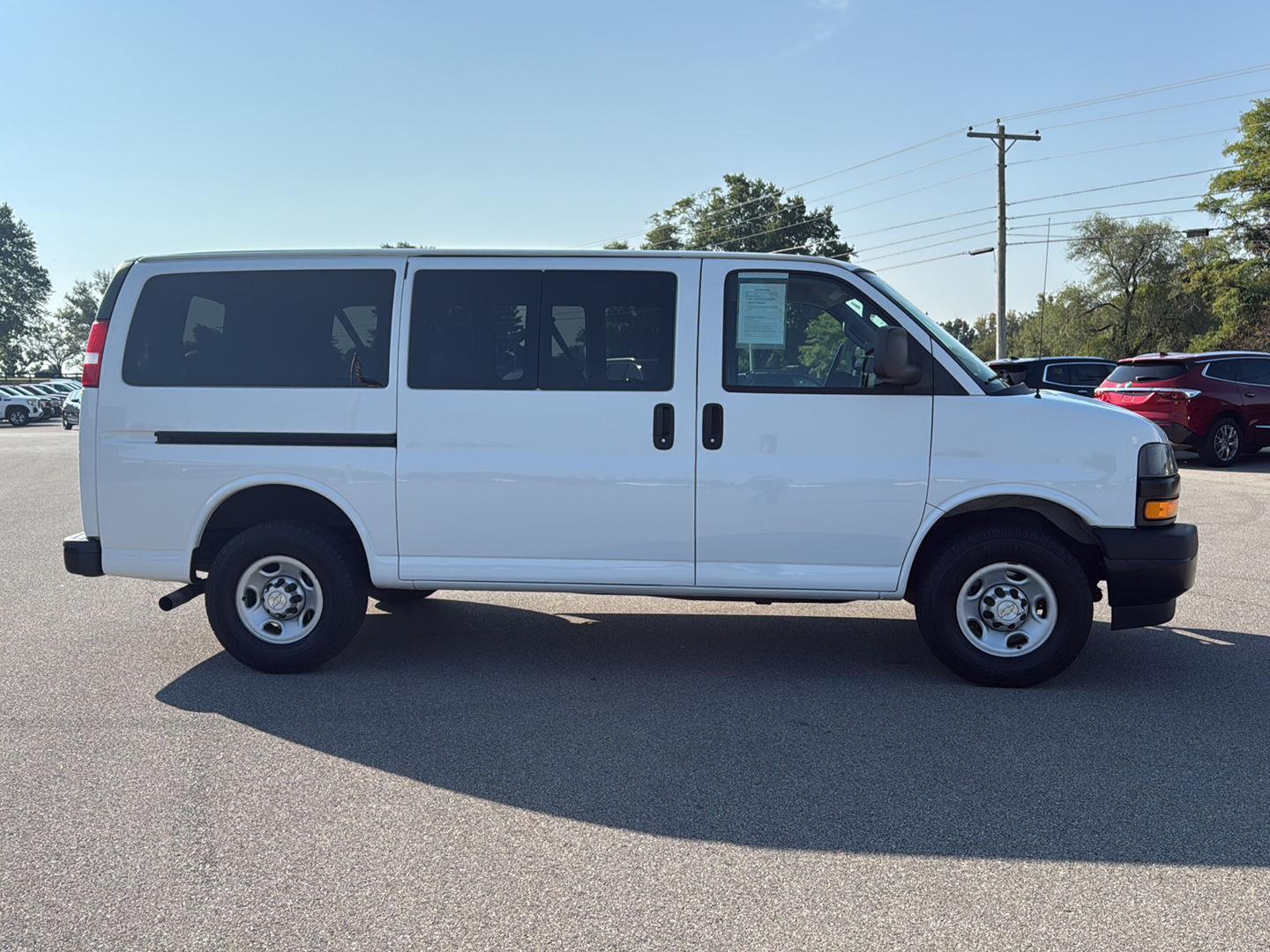 2021 Chevrolet Express Passenger LS photo 2
