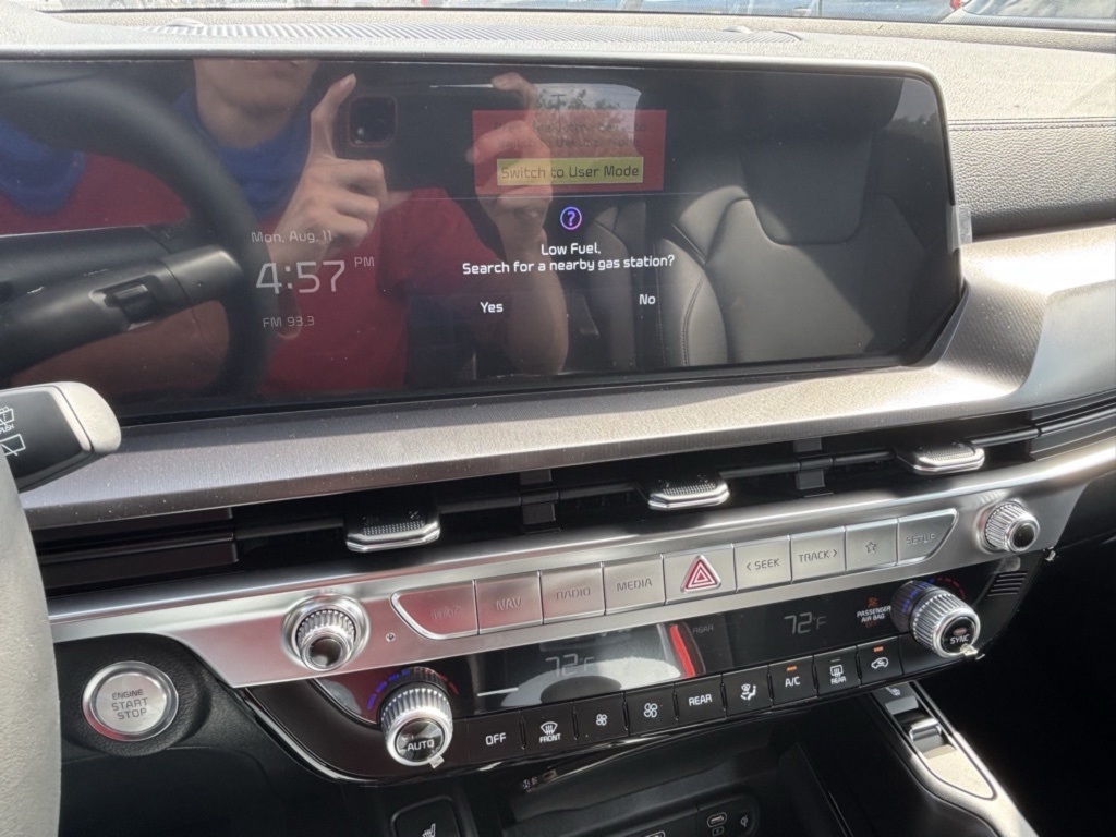 2025 Kia Telluride EX photo 4