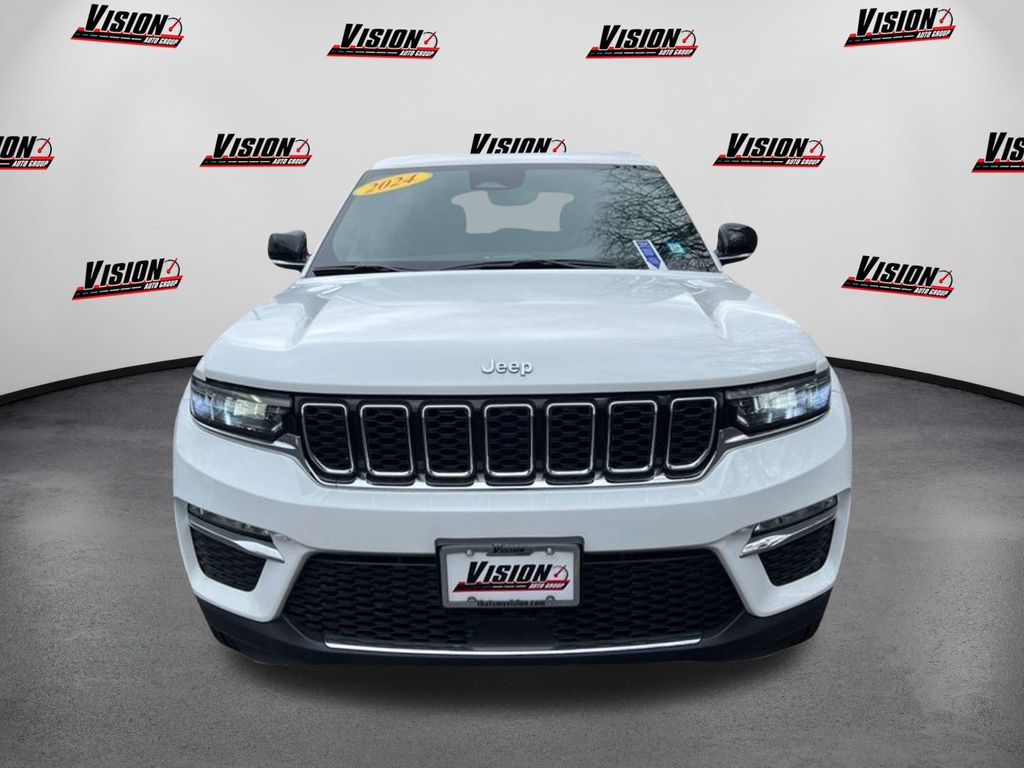 2024 Jeep Cherokee 4xe Base photo 2