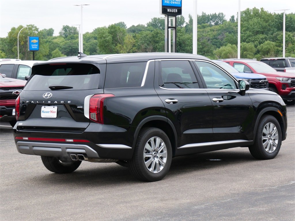 2024 Hyundai Palisade SEL photo 3
