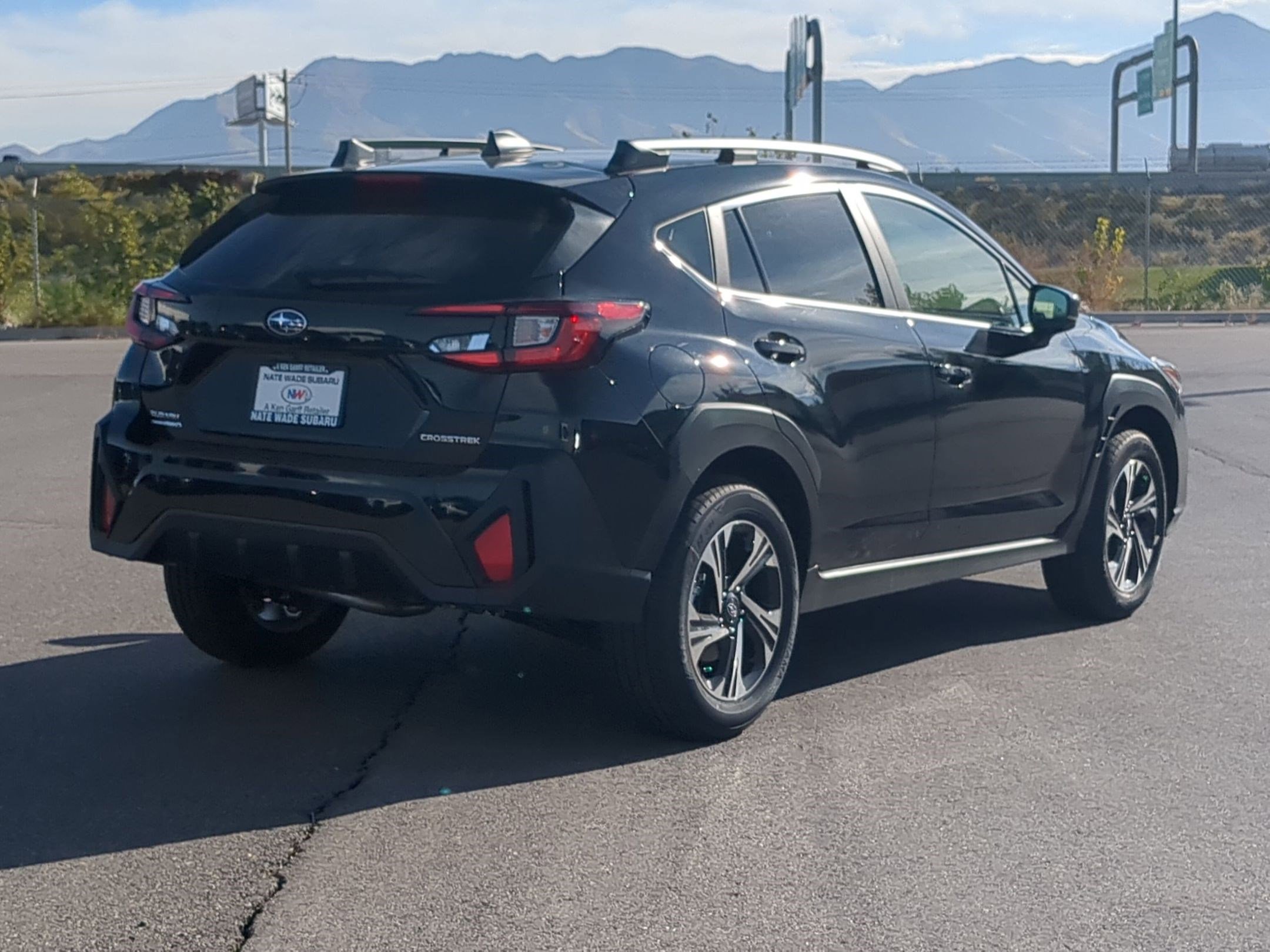 2025 Subaru Crosstrek Premium photo 3