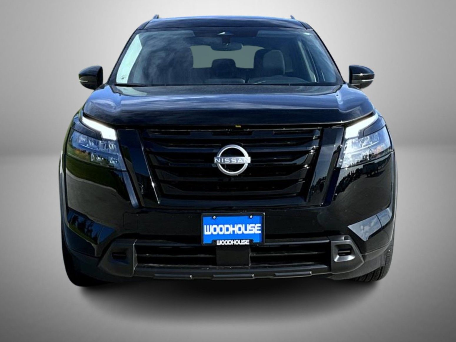 2024 Nissan Pathfinder SV photo 2