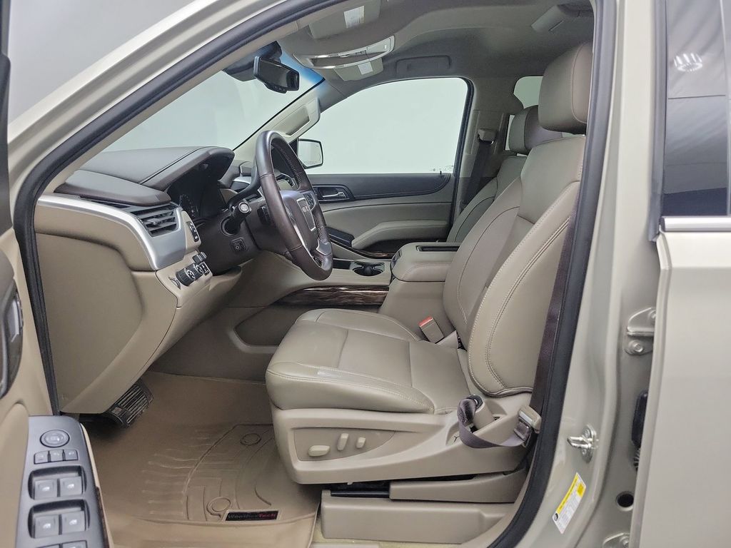 2017 Gmc Yukon 1500 SLT photo 4