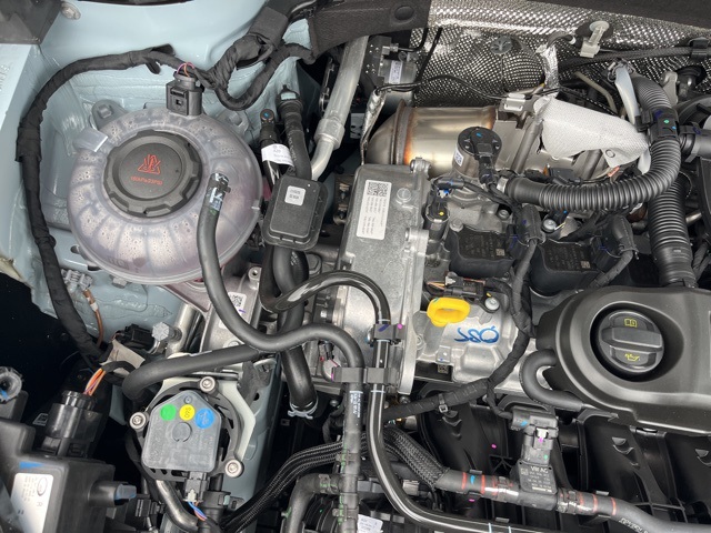 2025 Volkswagen Taos SE photo 27