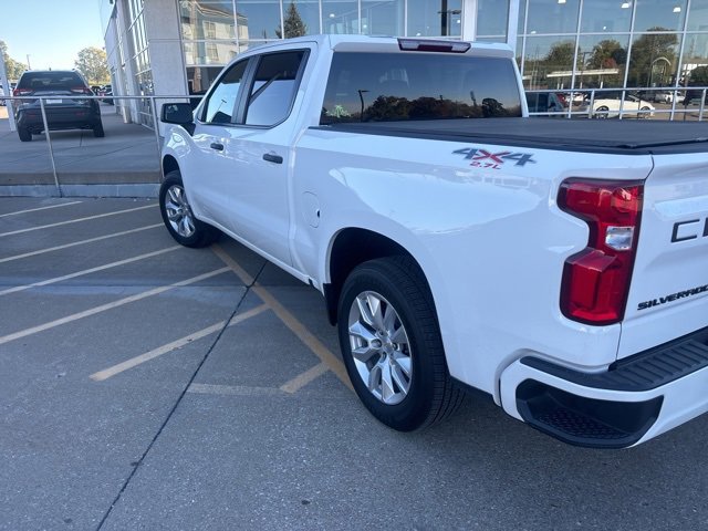 2021 Chevrolet Silverado 1500 Custom photo 4