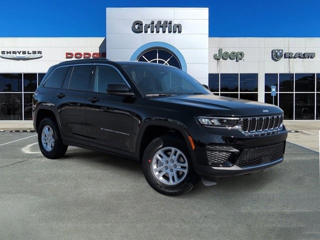 2025 Jeep Grand Cherokee Laredo's photo