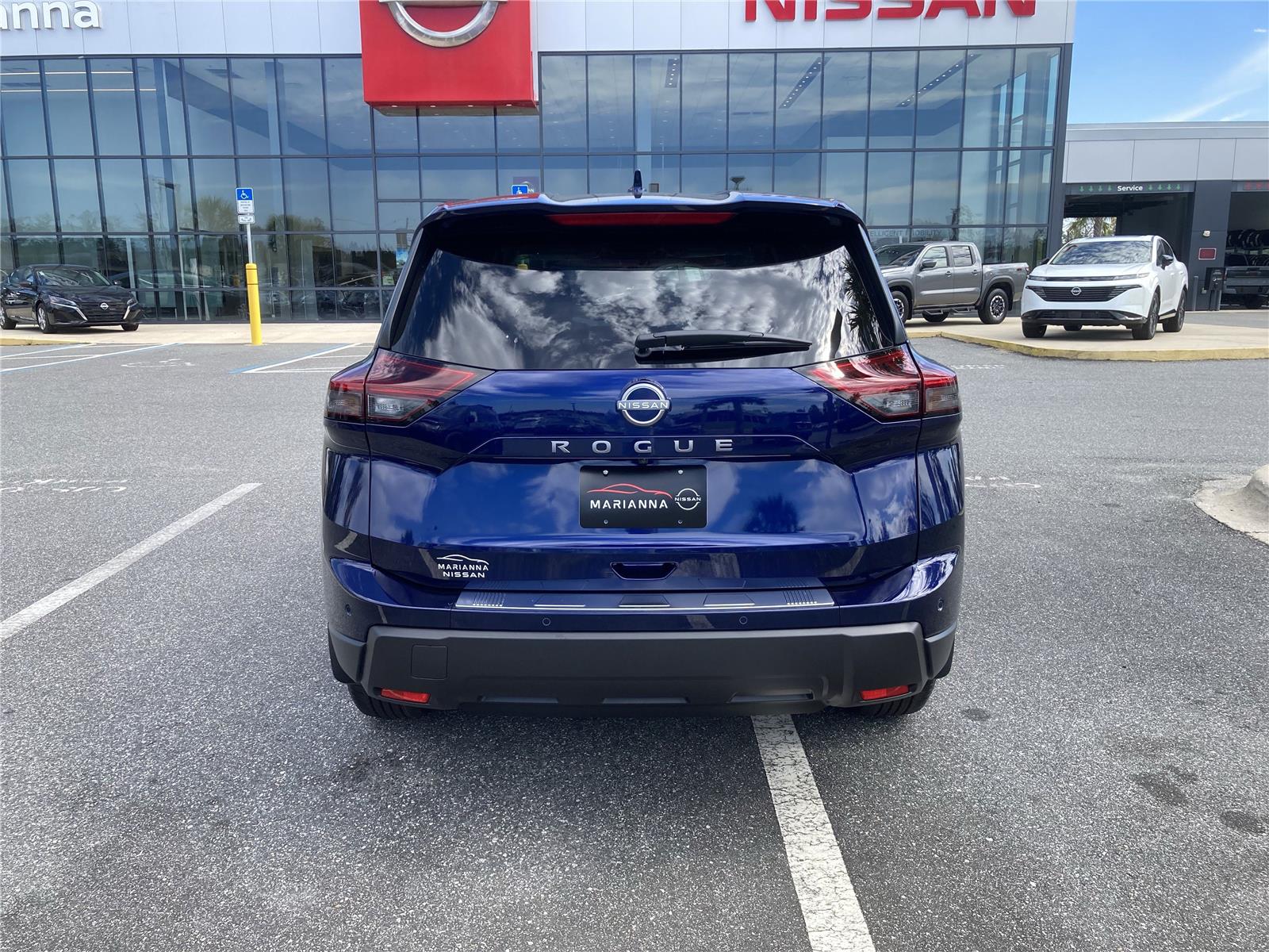 2026 Nissan Rogue SV photo 6