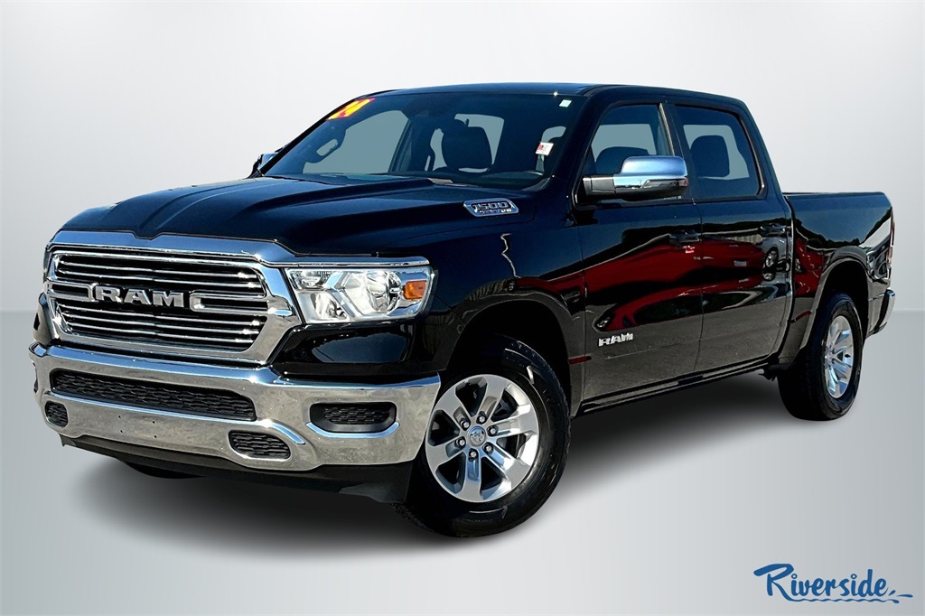 2024 Ram 1500 Laramie photo 3
