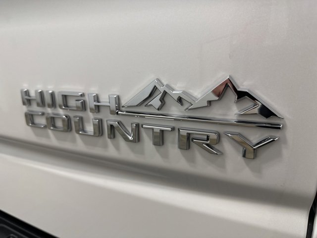 2022 Chevrolet Silverado 1500 High Country photo 33