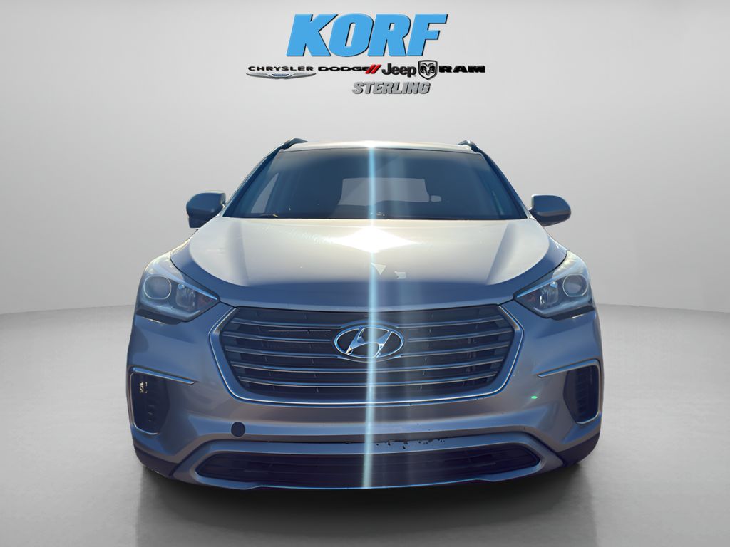 2018 Hyundai Santa Fe XL SE photo 2