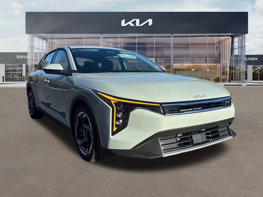 2025 Kia K4 EX's photo
