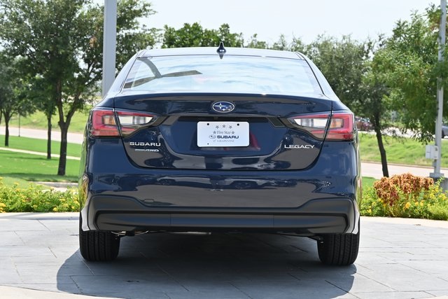 2025 Subaru Legacy Premium photo 4