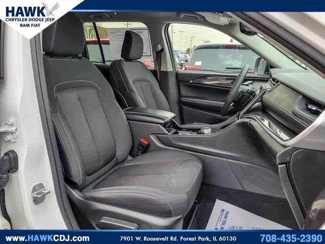 2023 JEEP GRAND CHEROKEE - Image 33