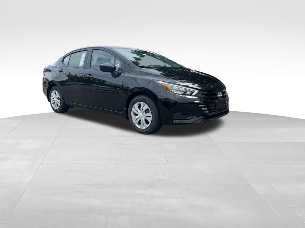 2025 Nissan Versa S photo 6