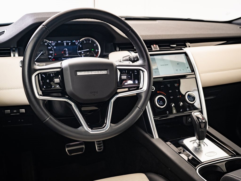 2023 Land Rover Discovery Sport S R-Dynamic photo 4
