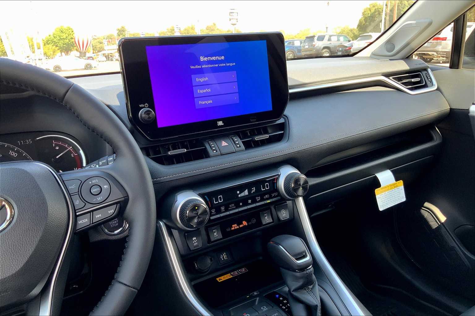 2025 Toyota RAV4 XLE Premium photo 5