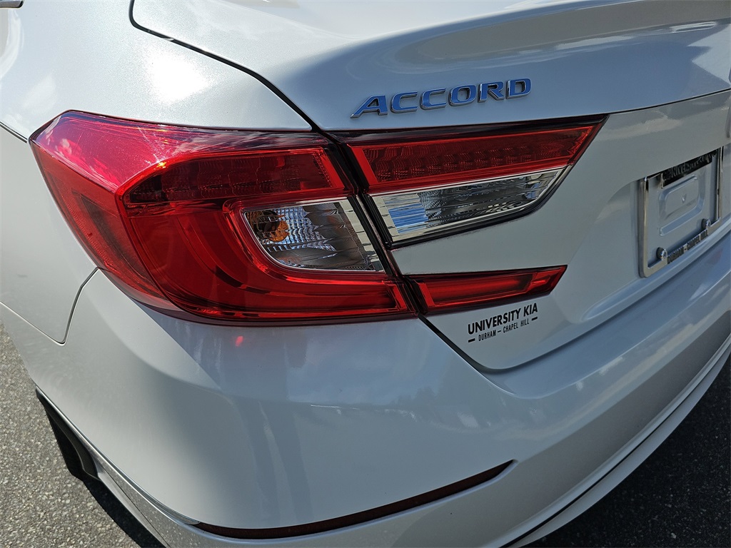 2019 Honda Accord EX photo 29