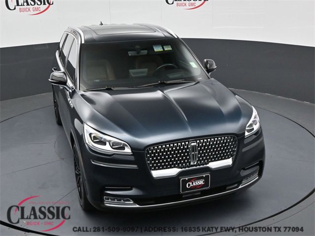 2022 Lincoln Aviator Reserve's photo