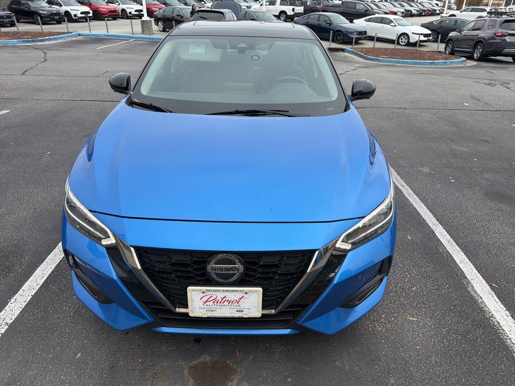 2021 Nissan Sentra SR photo 2