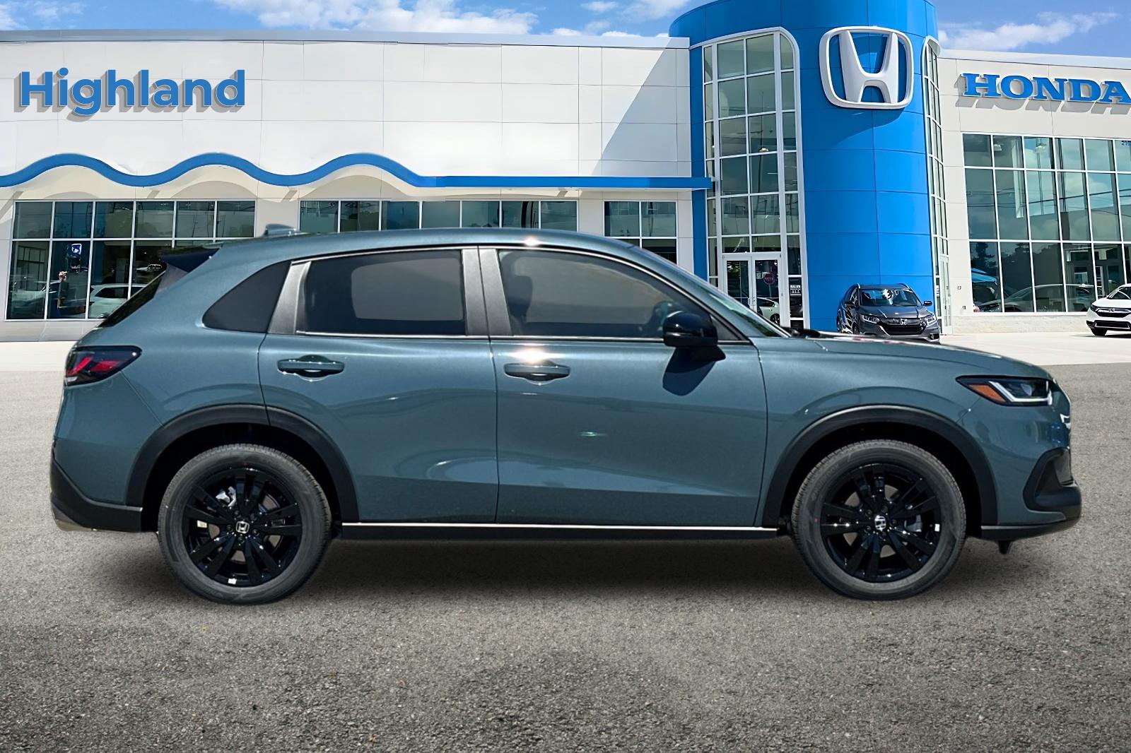 2026 Honda HR-V Sport photo 3