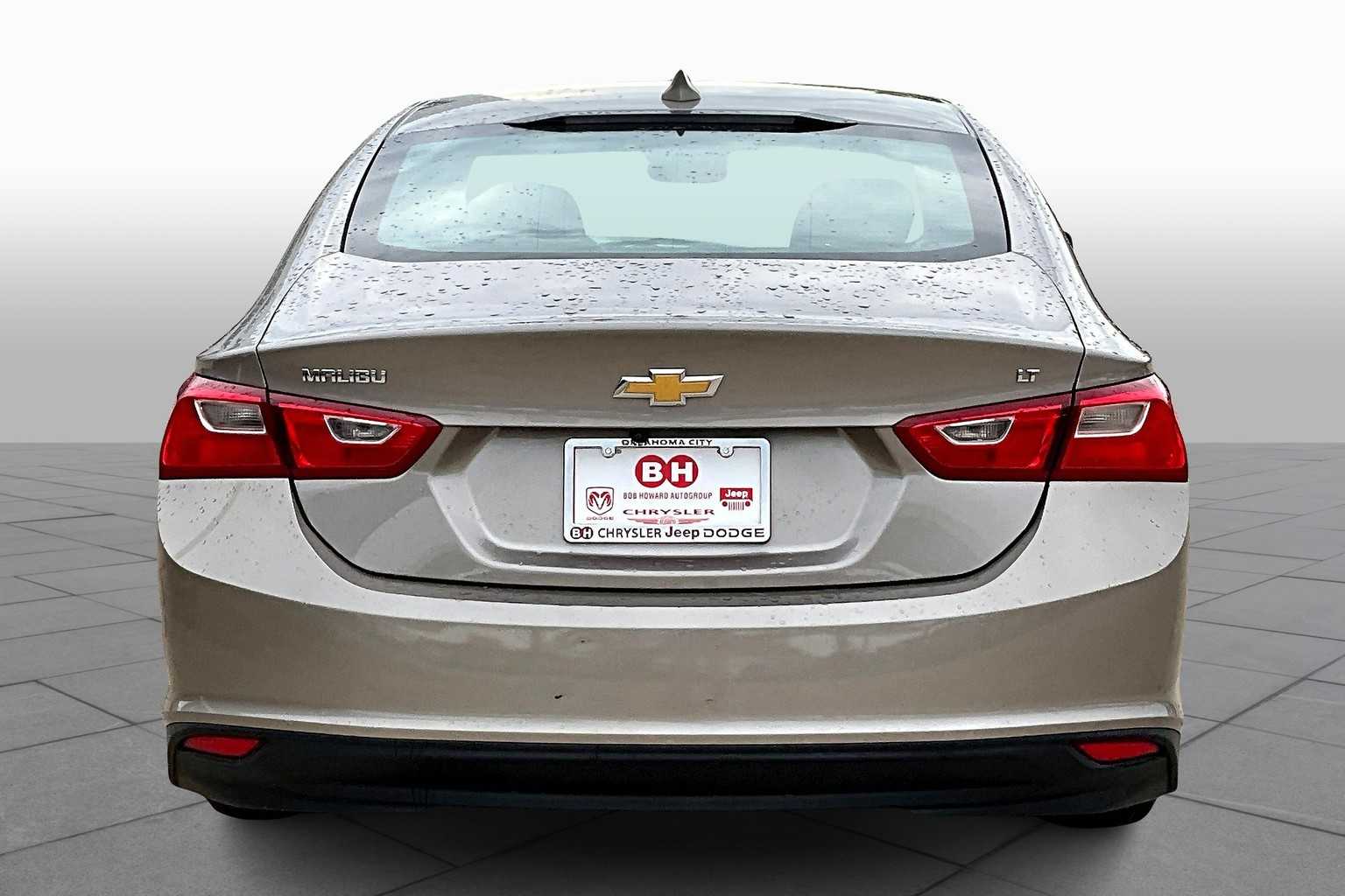 2023 Chevrolet Malibu 1LT photo 4