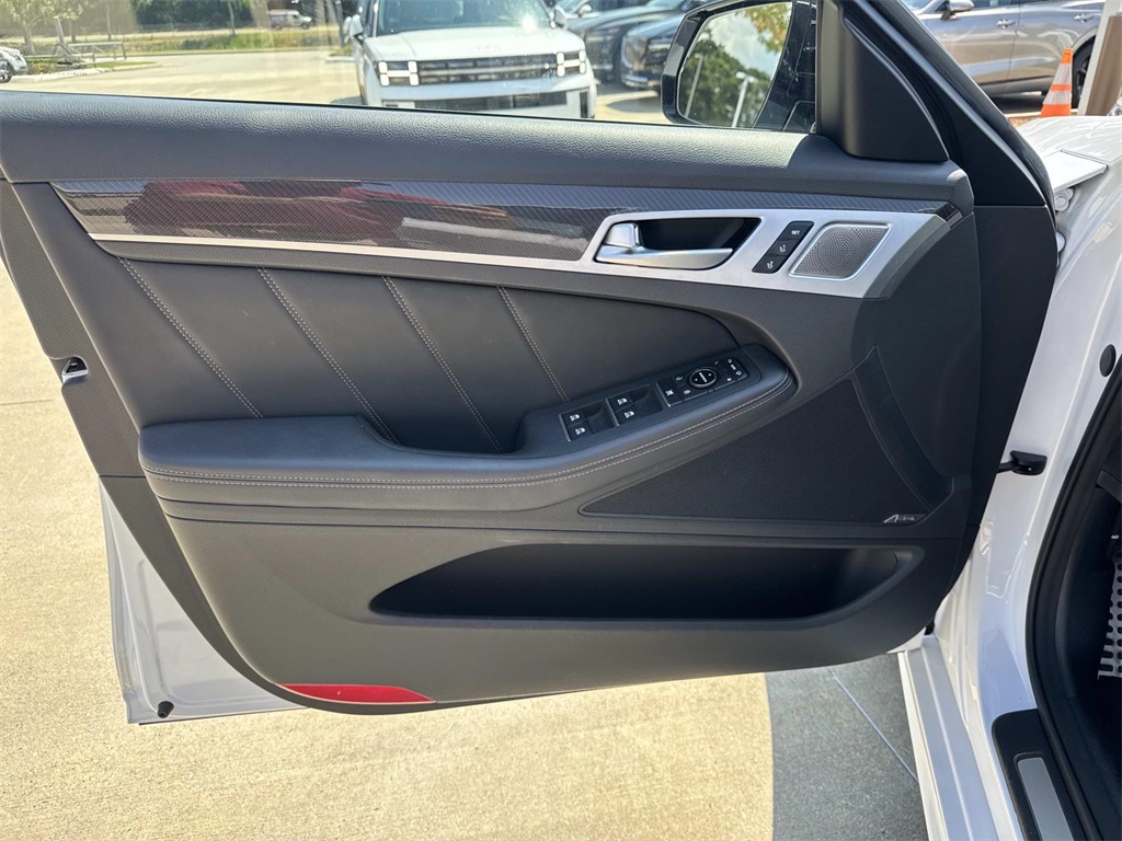 2019 Genesis G80 3.3T Sport photo 17