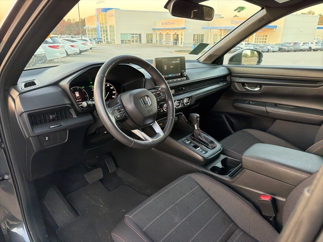 2023 Honda CR-V Hybrid Sport photo 3