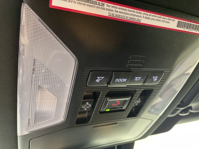 2023 Toyota RAV4 Hybrid XSE photo 31