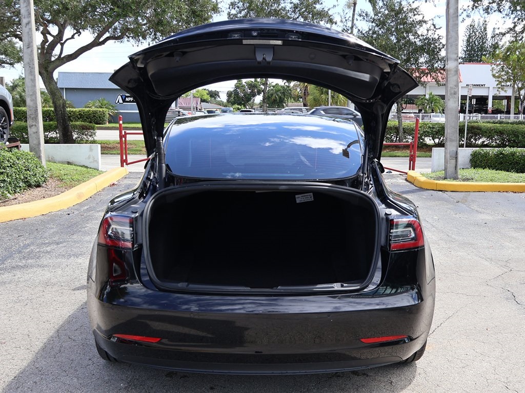2021 Tesla Model 3 Long Range photo 19