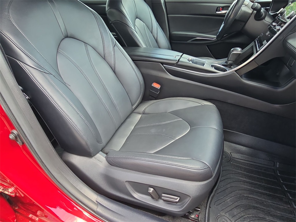 2021 Toyota Avalon XLE photo 27