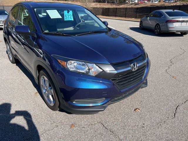 2017 Honda HR-V LX's photo