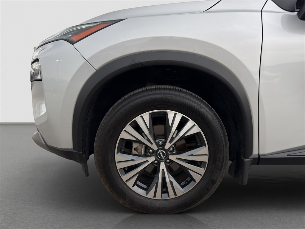 2022 Nissan Rogue SV photo 21