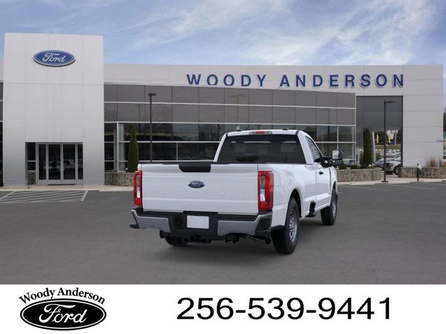 2025 Ford F-250 photo 8