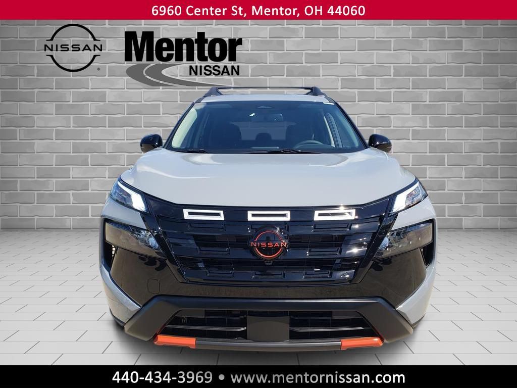 2026 Nissan Rogue SV photo 2