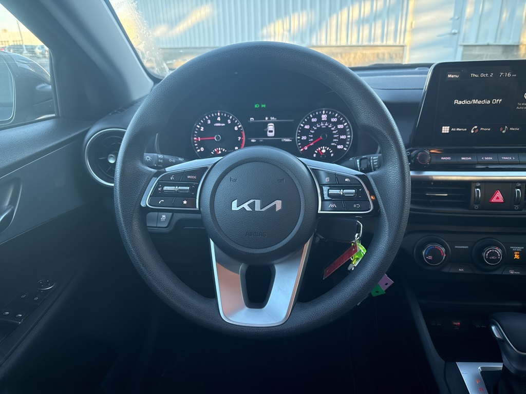 2023 Kia Forte LXS photo 6