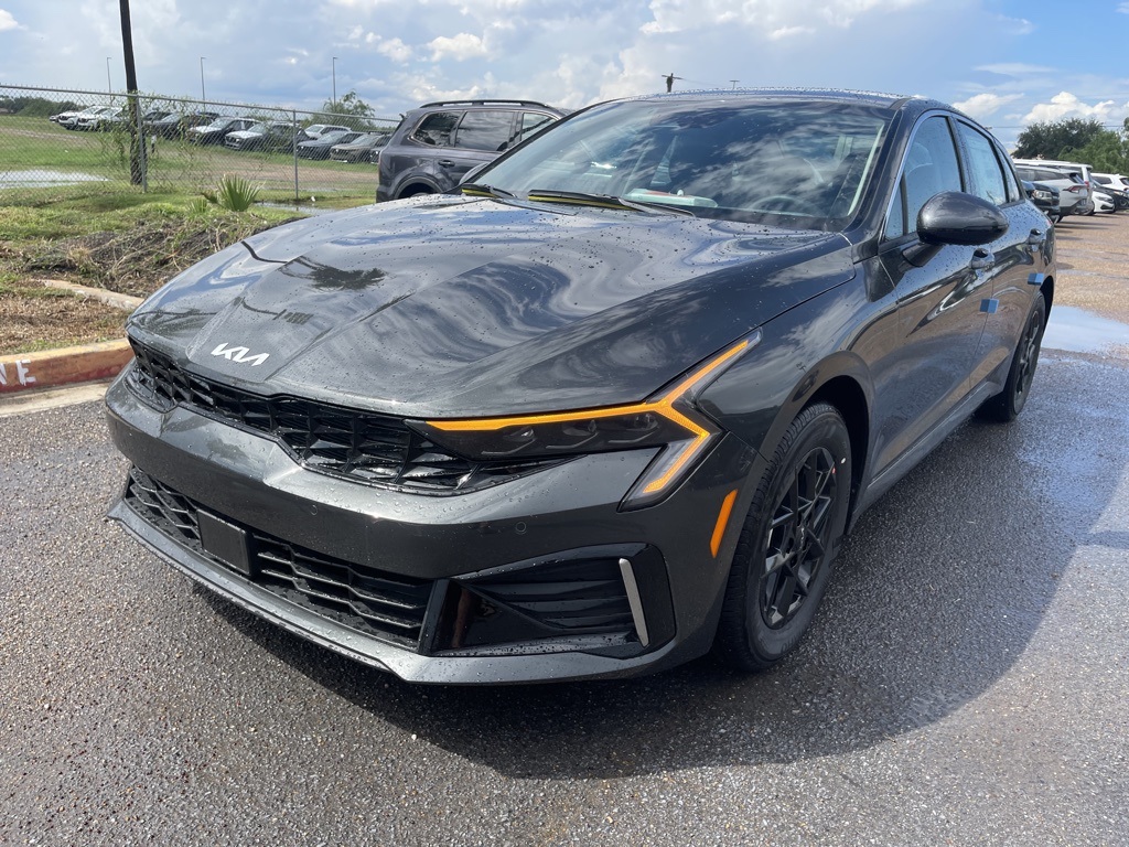 2026 Kia K5 LXS photo 3