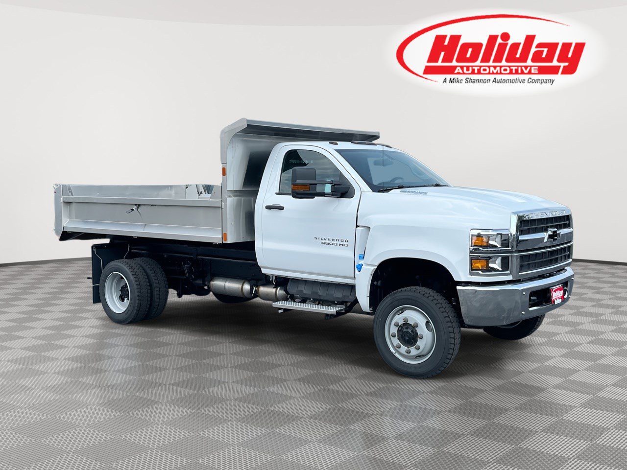 2024 Chevrolet Silverado 4500 Medium Duty Chassis Cab Work Truck's photo