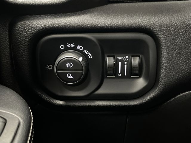 2025 Ram 2500 Laramie photo 25