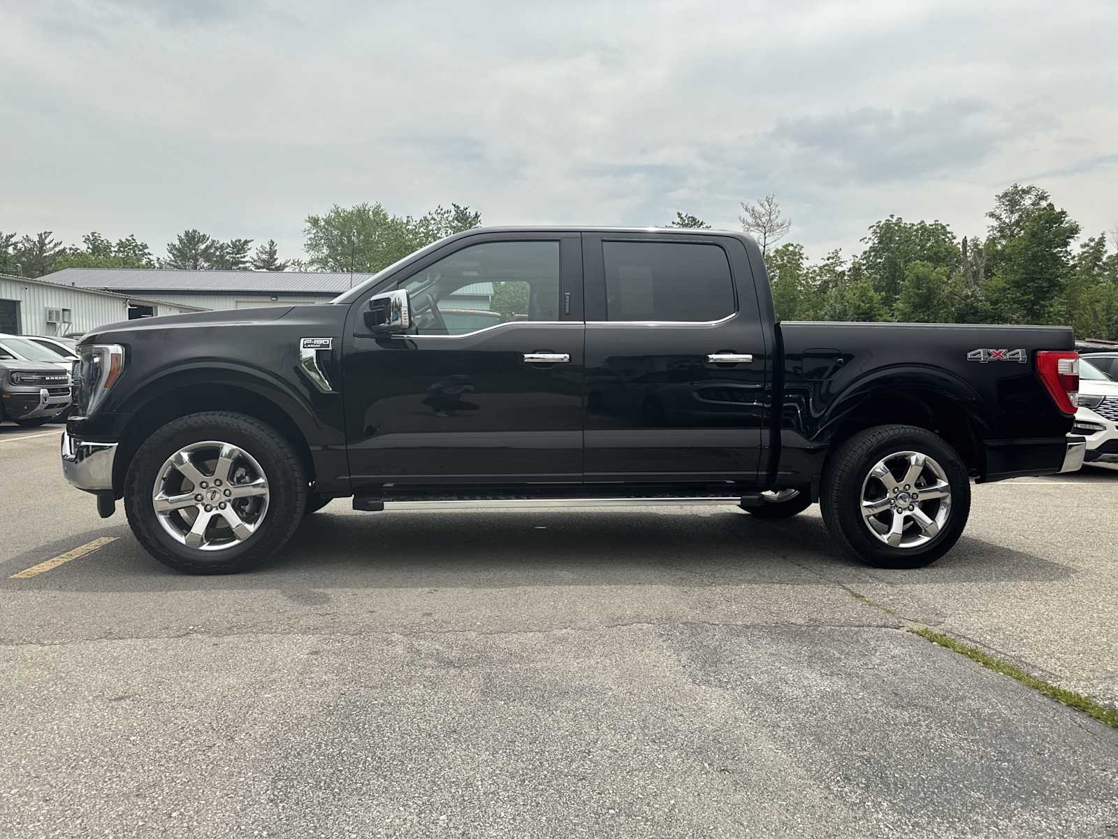 2022 Ford F-150 Lariat photo 8