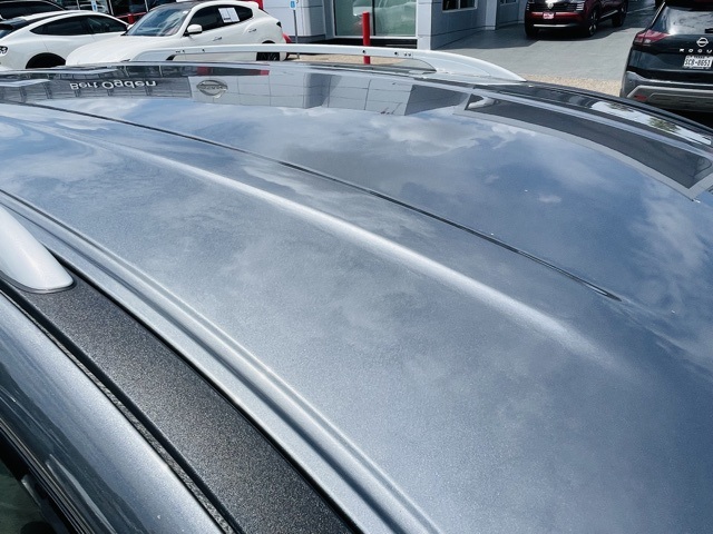 2020 Nissan Pathfinder SL photo 6