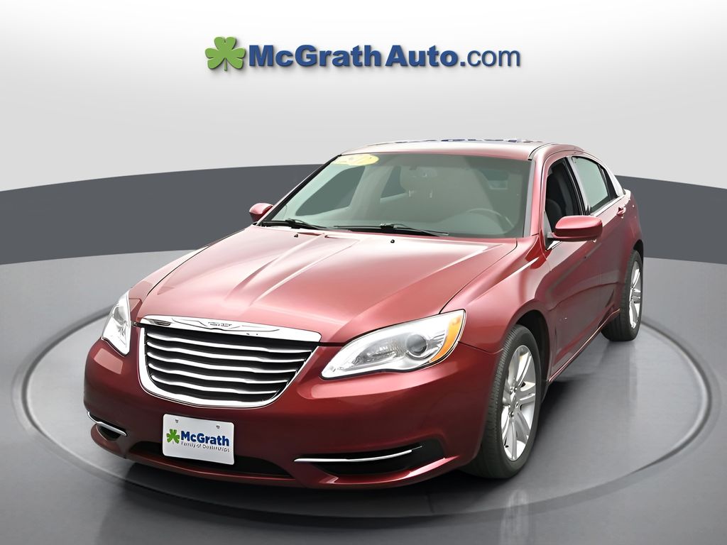 2012 Chrysler 200 Touring photo 3