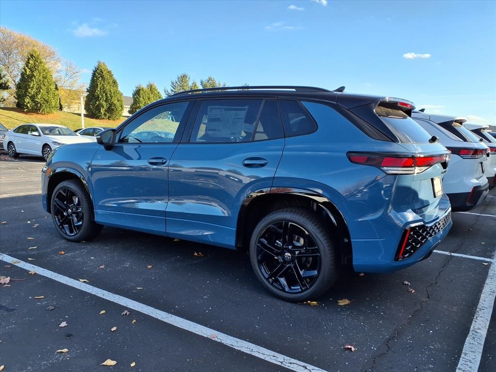 2026 Volkswagen Tiguan SE R-Line Black photo 2