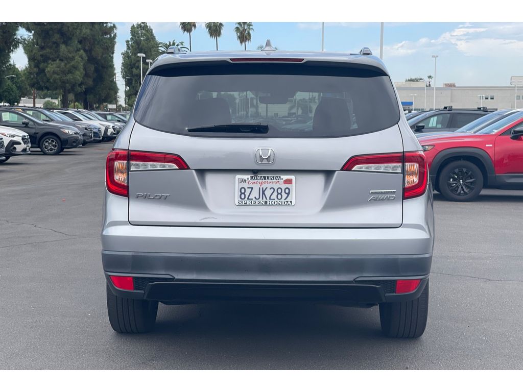 2022 Honda Pilot Special Edition photo 5