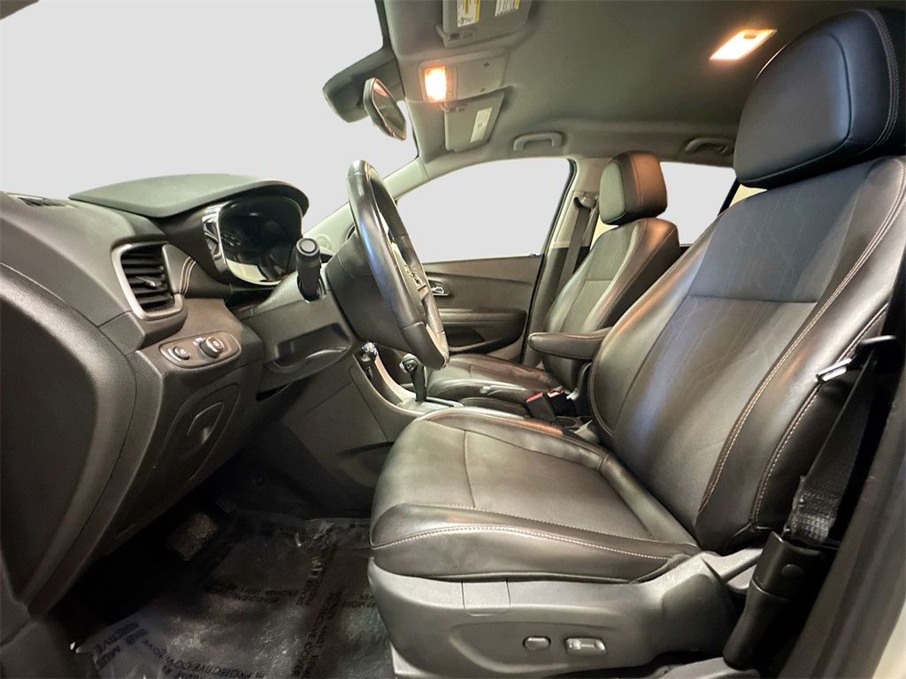 2018 Chevrolet Trax LT photo 5